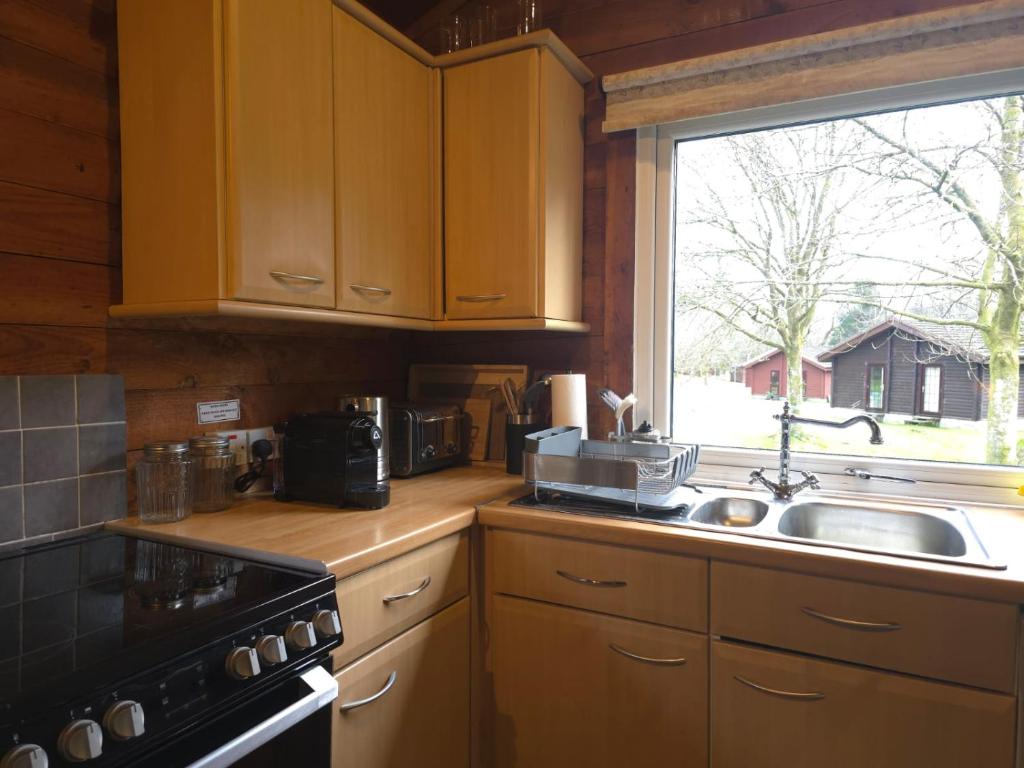 Stravaigin Lodge - Unique Holiday Accommodation | Stravaigin Lodges gallery image 3