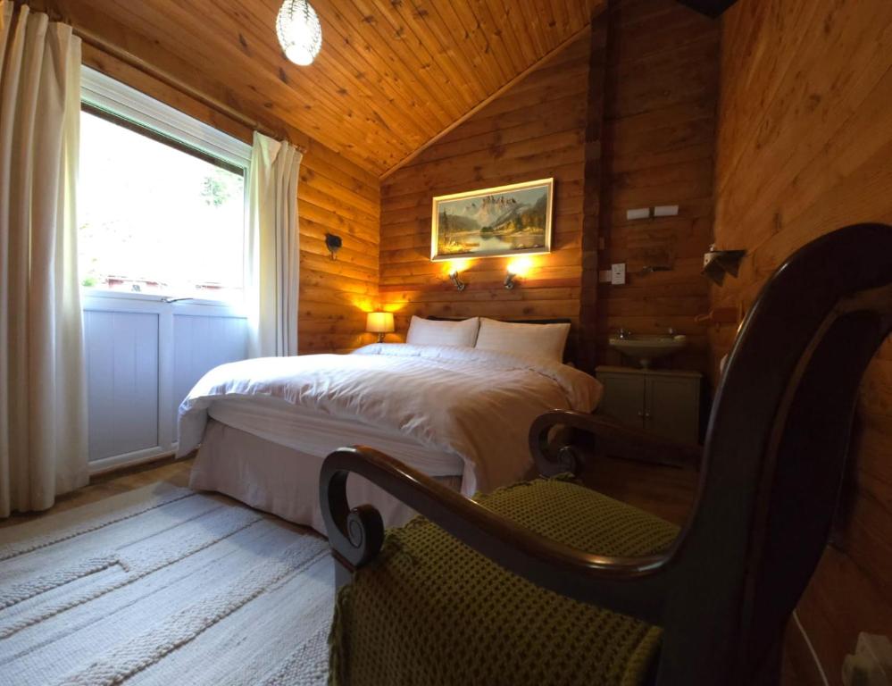 Stravaigin Lodge - Unique Holiday Accommodation | Stravaigin Lodges gallery image 5