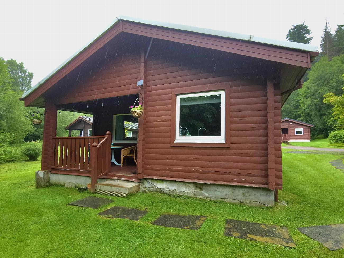 Red Squirrel Lodge - Self Catering in Dunoon | Stravaigin Lodges gallery image 1