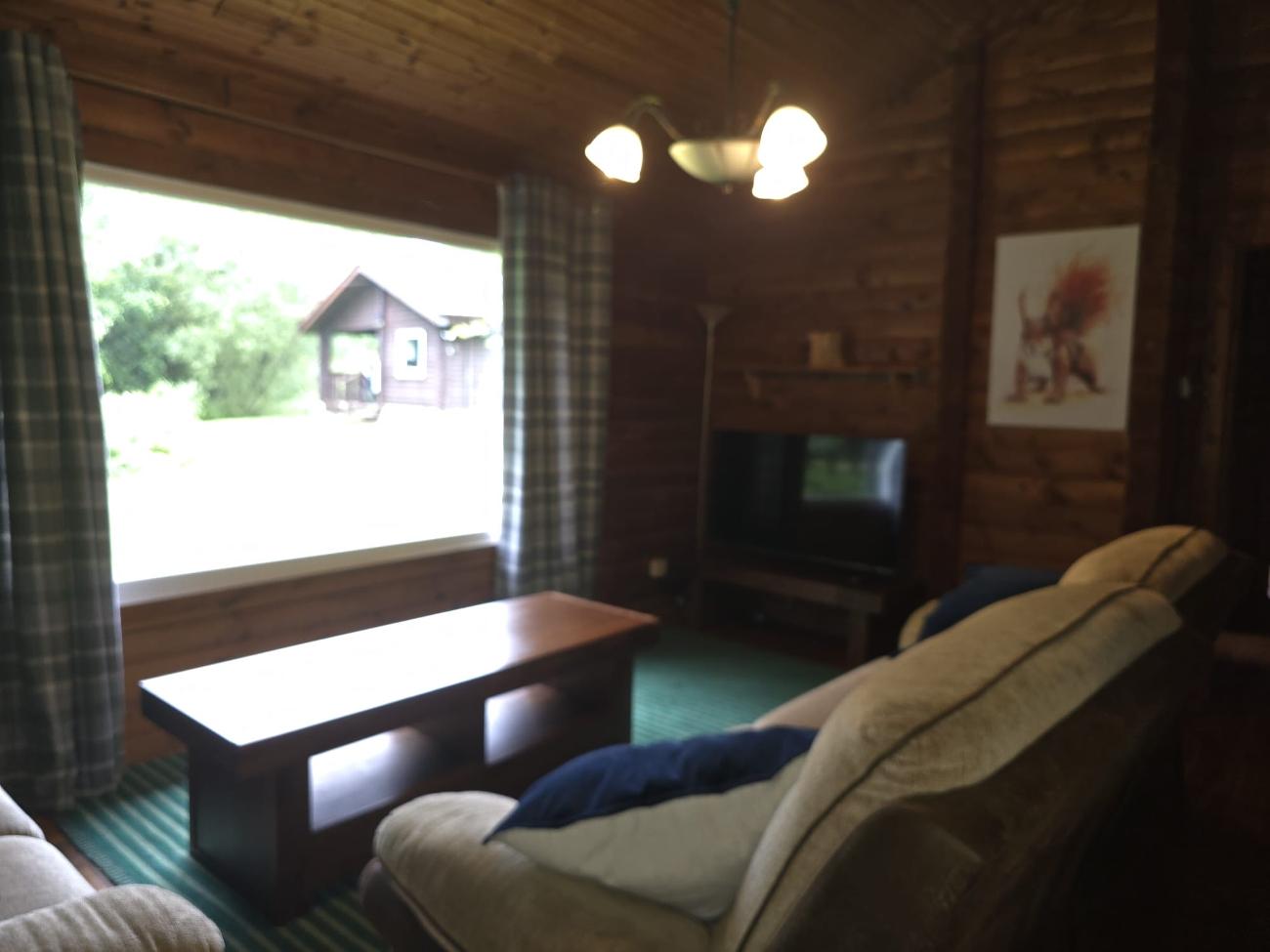 Red Squirrel Lodge - Self Catering in Dunoon | Stravaigin Lodges gallery image 7